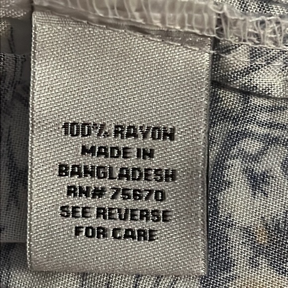 Nickel & Iron Hawaiian shirt sleeves buttoned down men’s white blue shirt Sz L - Picture 5 of 6